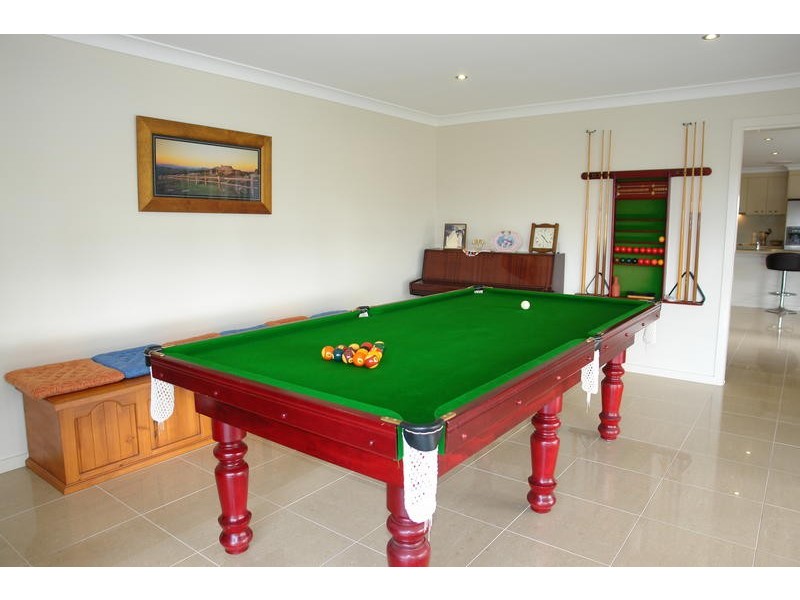 148 Boscombe Road, Brookfield QLD 4069